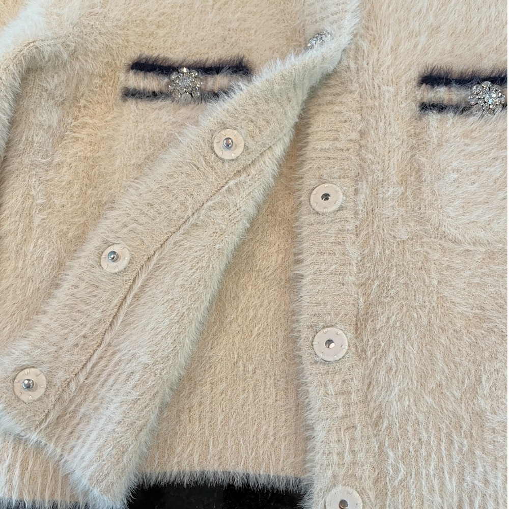 J Crew Sweater Lady Jacket/Cardigan in Light Bone & Navy Brushed Yarn - Picture 5 of 8